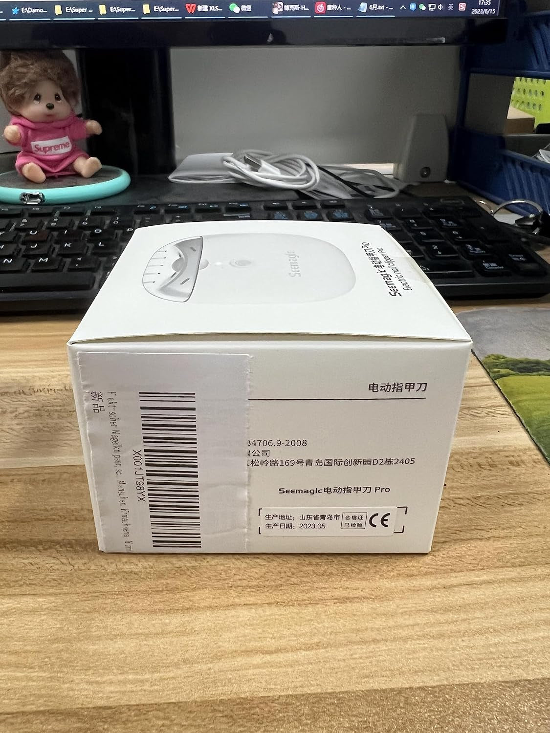 Electric Nail Clippers, Trimming and Polishing 2 in 1, Led Lighting, Electric Nail Trimmer with Storage Box, 40 Decibels Silent, Automatic Nail Clippers for Adults, Elderly People, Children