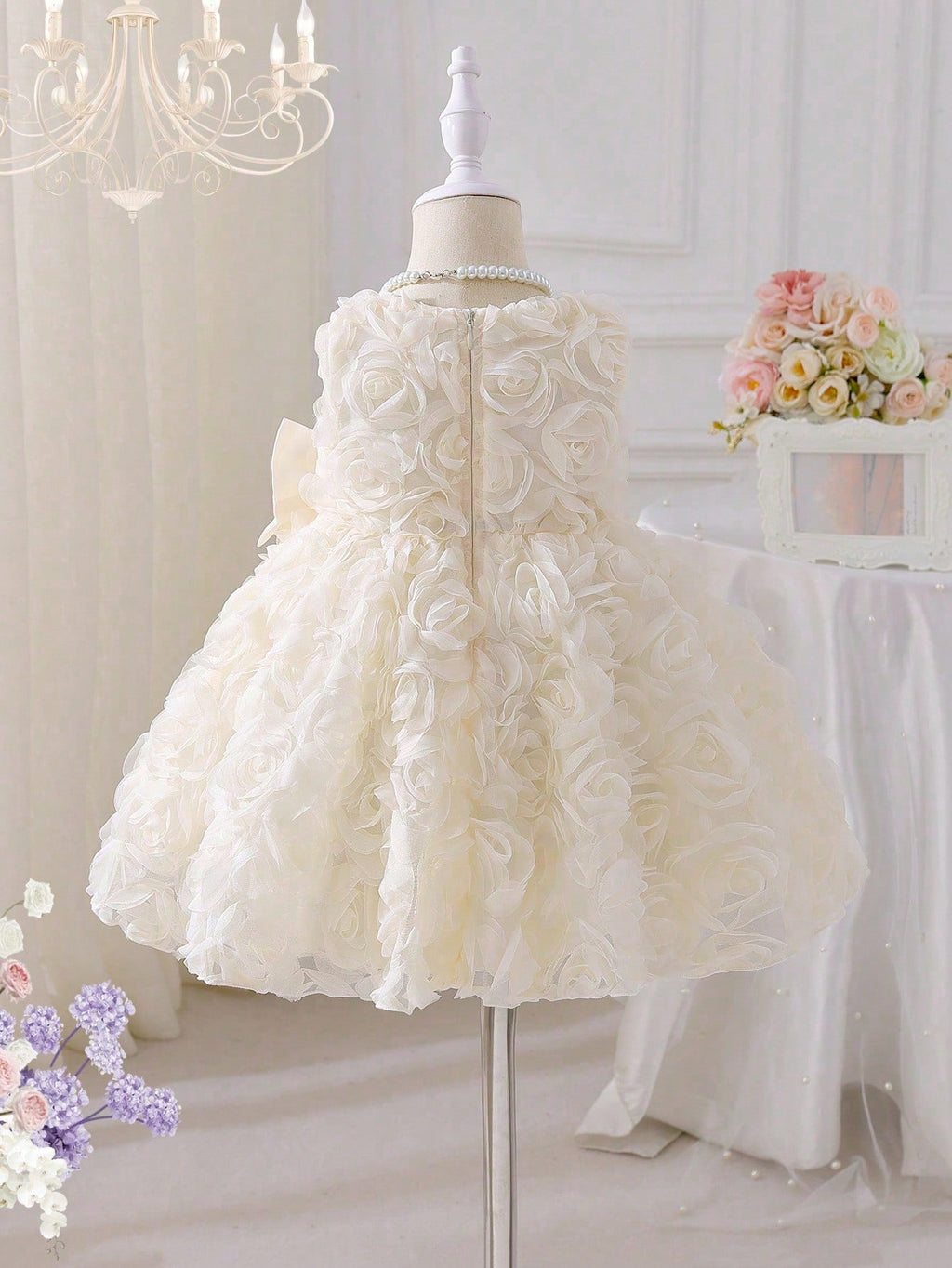Baby Girls' Sleeveless Floral 3D Bow A-Line Dress. Exquisite Floral Pattern Adds A Touch Of Vigor And Vitality. A-Line Dress Design, Elegant And Generous, Showcasing The Sweet Elegant Of Little Girls. 